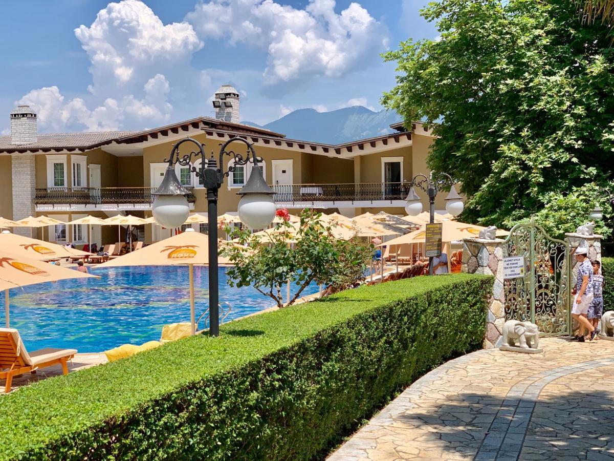Palmanova Resort Tirana Extérieur photo